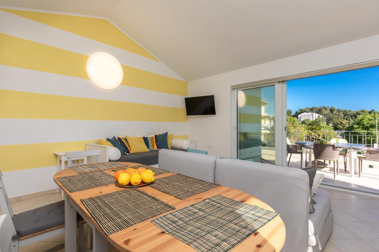 Apartment Portapisana Just 50M From The Beach Krk Town Exterior photo