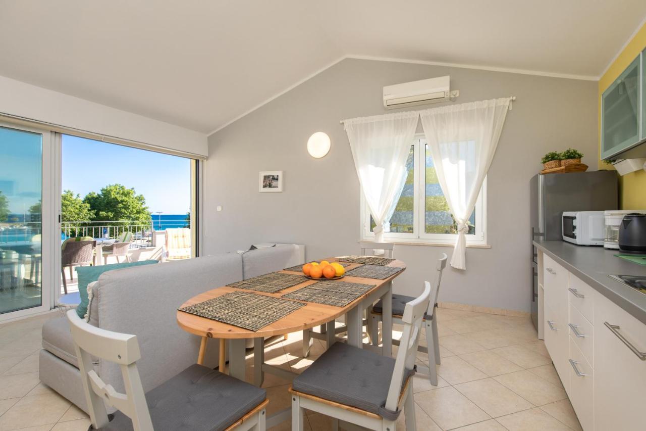 Apartment Portapisana Just 50M From The Beach Krk Town Exterior photo