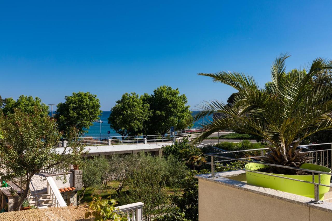 Apartment Portapisana Just 50M From The Beach Krk Town Exterior photo